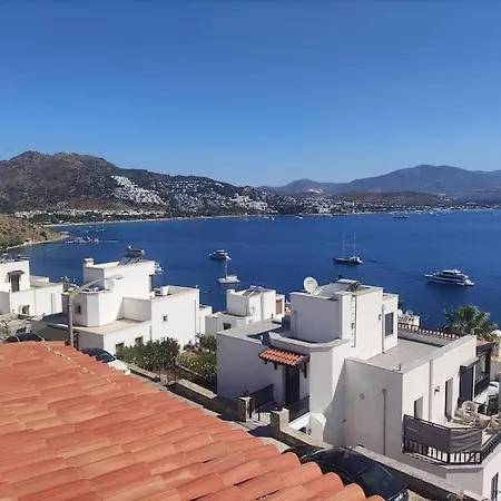 Bodrum / Relaxing, Swimming, Sunshine And Sunbathing!