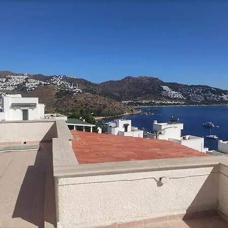 Bodrum / Relaxing, Swimming, Sunshine And Sunbathing! Szálloda