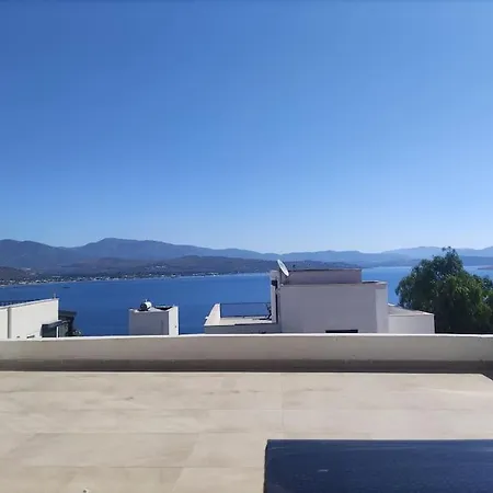 Bodrum / Relaxing, Swimming, Sunshine And Sunbathing!
