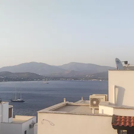 Bodrum / Relaxing, Swimming, Sunshine And Sunbathing! 호텔 Gurece