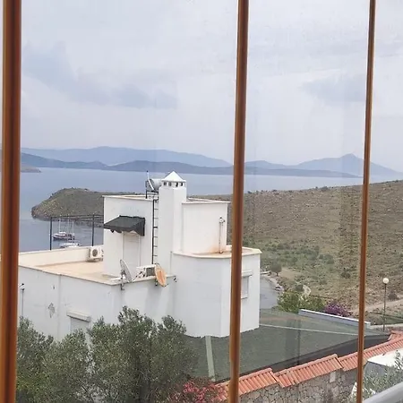Bodrum / Relaxing, Swimming, Sunshine And Sunbathing! *